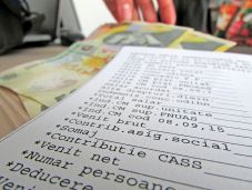 Részleteket árult el a munkaügyi miniszter a készülő közalkalmazotti bértörvényről