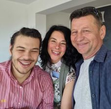 Ambíció és áldozatvállalás: tízessel államvizsgázott jogon egy fogyatékkal élő fiatal