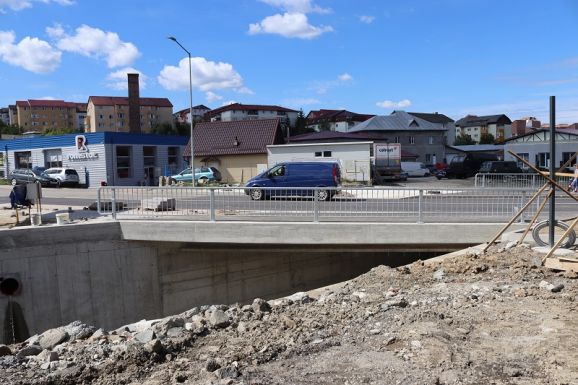 Zilah: elkészült a nagyhíd, terelőút megépítését, iskolák eszközbeszerzését tervezik