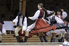 Erdély legjei különkiadás: az Ezer Székely Leány Napja