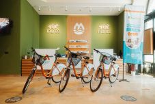 Jó hír a kirándulóknak: ingyenesen bérelhetnek kerékpárokat Marosvásárhelyen