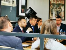 Sörgyárban tartotta meg ülését Hargita Megye Tanácsa