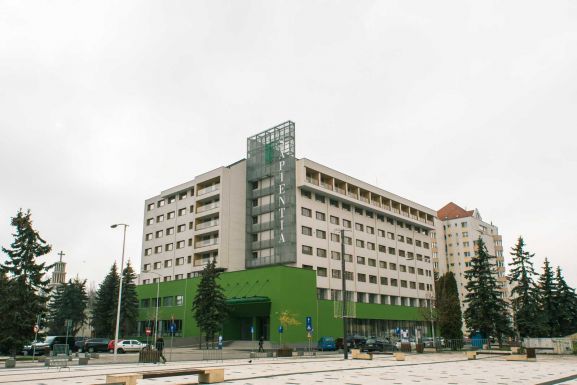 Húsz csíkszeredai hallgató részesült Pallas Athéné kiválósági ösztöndíjban