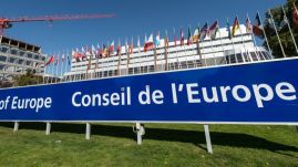 Velencei Bizottság: az ukrajnai nemzeti kisebbséghez tartozóknak joguk van nyelvük szabad és akadálytalan használatához