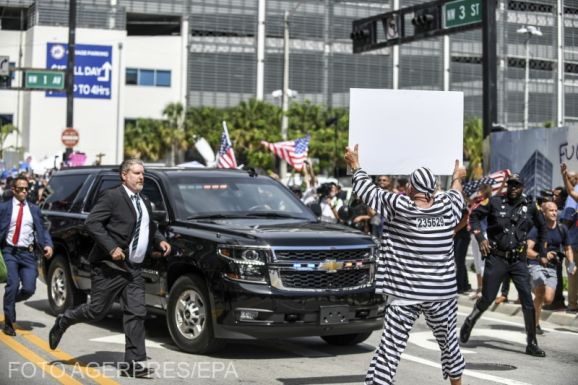 Donald Trump ártatlannak vallotta magát a minősített iratok ügye miatt ellene felhozott vádakban