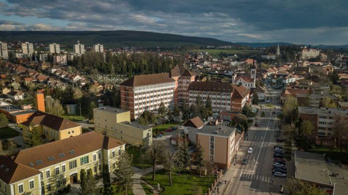 Bajban a székelyudvarhelyi magyar ápolóképzés