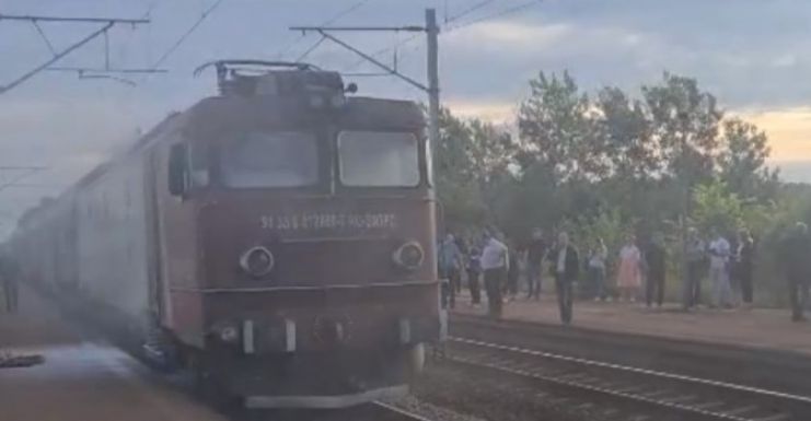 Ismét kigyulladt egy személyvonat mozdonya