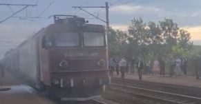 Ismét kigyulladt egy személyvonat mozdonya 