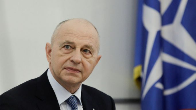 A NATO főtikárhelyettese meglátogatta az Aranyosgyéres melletti 71-es légi támaszpontot