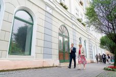 Üzentek az utókornak: új időkapszula került a sepsiszentgyörgyi Székely Mikó Kollégium alapjába