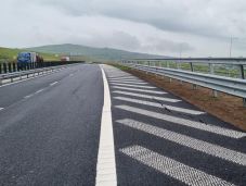 Ismét megrepedt az aszfalt a dél-erdélyi autópályán