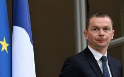 Korrupció gyanújával bíróság elé állítják a francia munkaügyi minisztert
