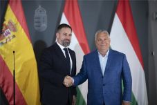 Orbán Viktor: az európai politikában egyre több a „blabla