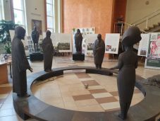 Filozófiai kert - Wagner Nándor szobrászművész főművét állították ki Nagyváradon