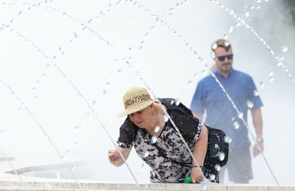 Másodfokú hőségriasztás lépett életbe Magyarországon