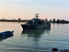 Harmincöt tonna olaj szivárgott a Dunába