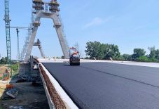 Karácsonyra már használható lesz Szatmárnémeti új Szamos-hídja