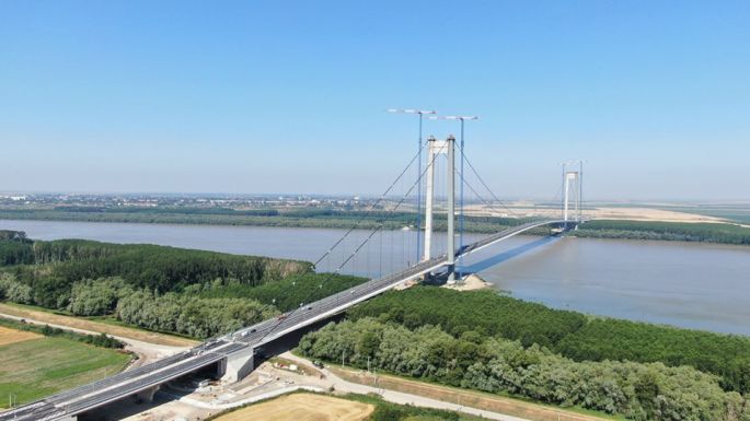 Júliusban adják át a brăilai Duna-hidat