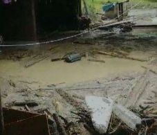 Áradások Arad megyében: többtucatnyi családnak kellett elhagynia otthonát