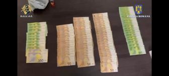 Nemzetközi embercsempész és kábítószer-kereskedő bandára csaptak le Szatmáron