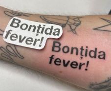 EC-kampány: több száz fiatal tetováltatott és nyert életre szóló belépőt a fesztiválra