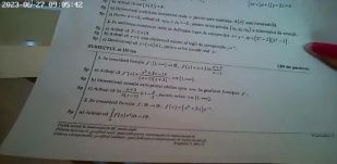 Gombba rejtett, mikroszkopikus kamerával fotózhatták a matematika tételeket