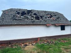 Arad megye: Több száz ház rongálódott meg a kedd esti földrengés nyomán Gyorok községben