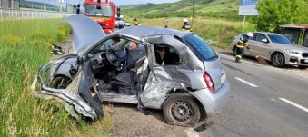 Súlyos baleset: egy férfi meghalt, egy másik személyt mentőhelikopterrel szállítottak kórházba