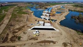 RMDSZ törvénymódosítás: lefaragnák a hazai cégek hátrányát az infrastruktúrát érintő közbeszerzéseken