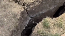 Megnyílt a föld Kínában, ezreket evakuálnak