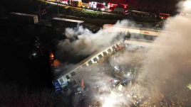 Legalább 46-an meghaltak a görögországi vonatbalesetben