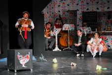 Petőfi-emlékhelyeken is bemutatja A helység kalapácsát a szatmárnémeti Harag György Társulat