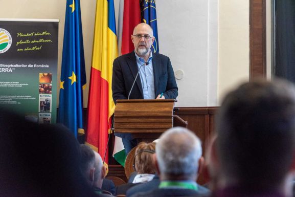 Kelemen Hunor a Romániai Biogazdálkodók Konferenciáján: az ország fejlődésének kulcsa a mezőgazdaság