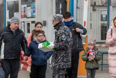 Több mint nyolcezer ukrajnai menekült lépte át a határt szombaton