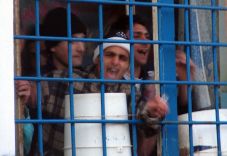 Legalább „elméletben” megszüntetnék a börtönök túlzsúfltságát