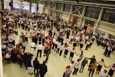 „Éledeznek a csángók reményei”