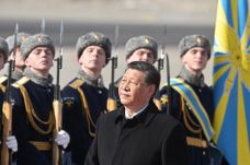 Moszkvába érkezett Hszi Csin-ping kínai elnök