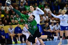 Női kézilabda BL: kettős győzelemmel negyeddöntős a Ferencváros