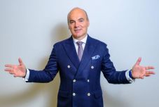 A kormánypártokon belül is vitát szült a hivatali visszaélés értékhatáráról szóló törvény elfogadása