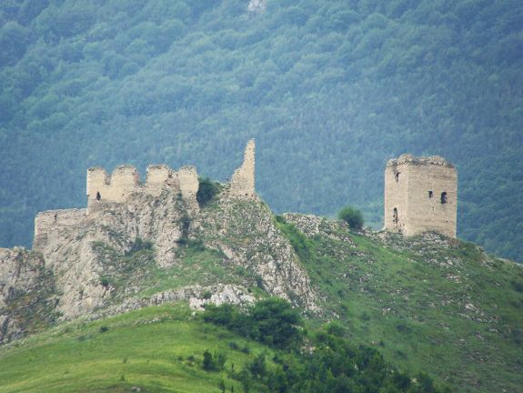 Júniusban kezdik a torockószentgyörgyi vár felújítását
