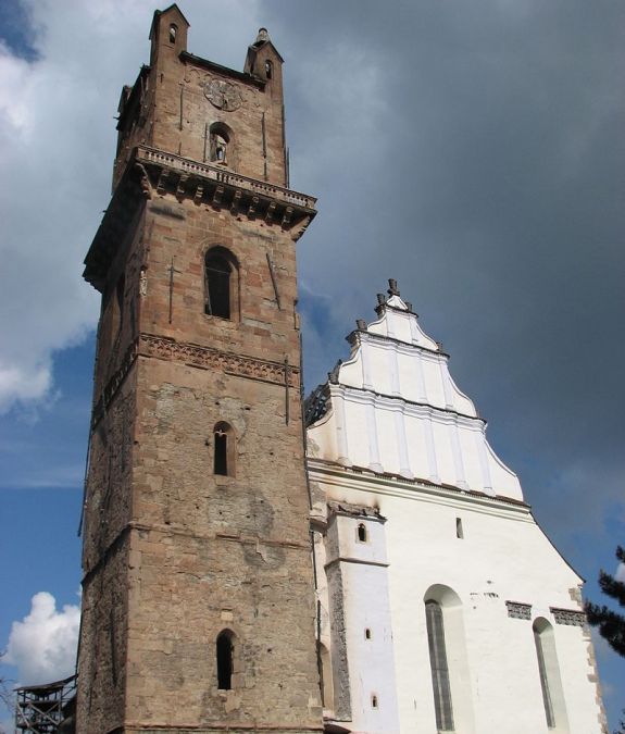 Éjszaka is látogatható lesz szombaton a felújított besztercei evangélikus templom