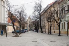 Hosszú volt, de csak vége lesz - nyárra befejezik Kolozsvár belvárosi utcáinak a felújítását