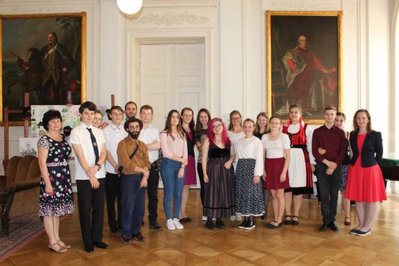 Nehézsorsú kisdiákokból orvosok, mérnökök, tanárok – 20 éve segíti az erdélyi gyerekeket a Nyilas Misi Tehetségtámogató Egyesület