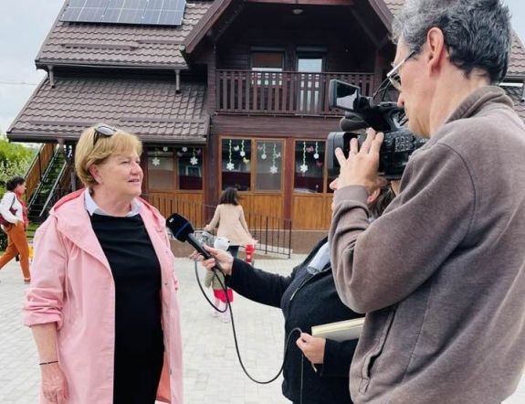 Szili Katalin: lendületesen zajlik a csángóföldi magyar oktatási hálózat fejlesztése