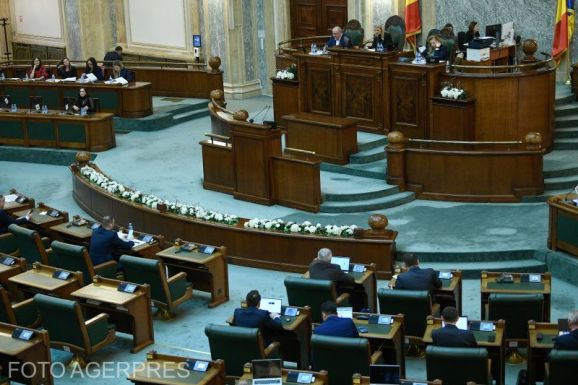 Felsőoktatási törvénytervezet: az egyetemek átvehetnek alapítványokat és egyesületeket