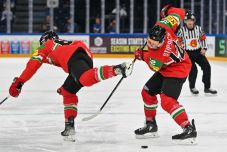 Jégkorong-vb: nem volt egy súlycsoportban a magyar és a svéd válogatott, az északiak 6 góllal nyertek