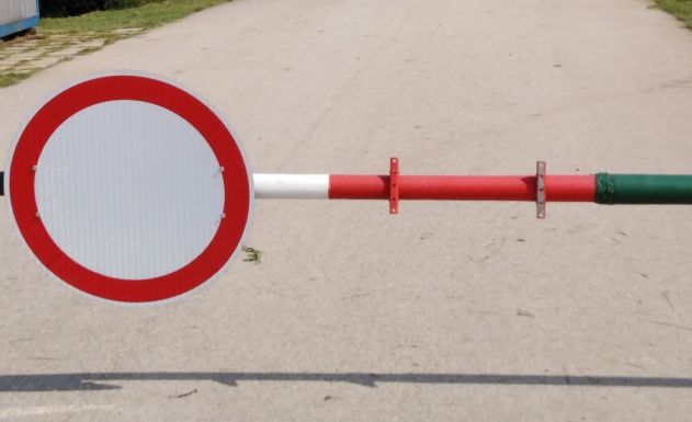 Az egyetemesség határzónája