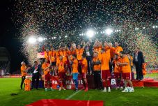 Fociünnep: a Sepsi OSK a stadionjában mutatja be a Román Kupát