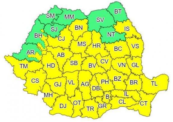 Elsőfokú riasztás: heves zivatarokra lehet számítani az ország nagy részében