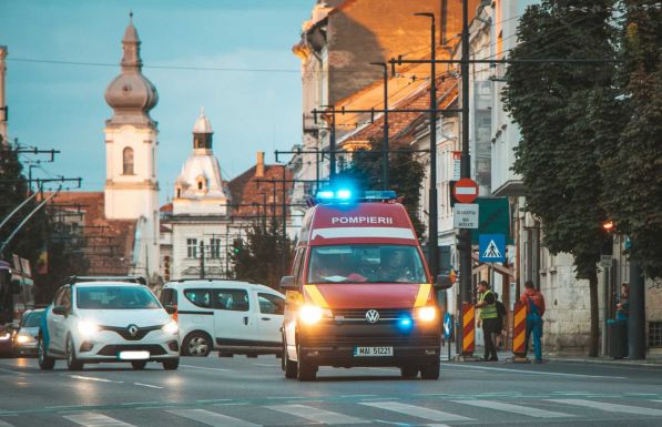 Meghalt az a 14 éves lány, aki félrenyelt egy gumicukrot